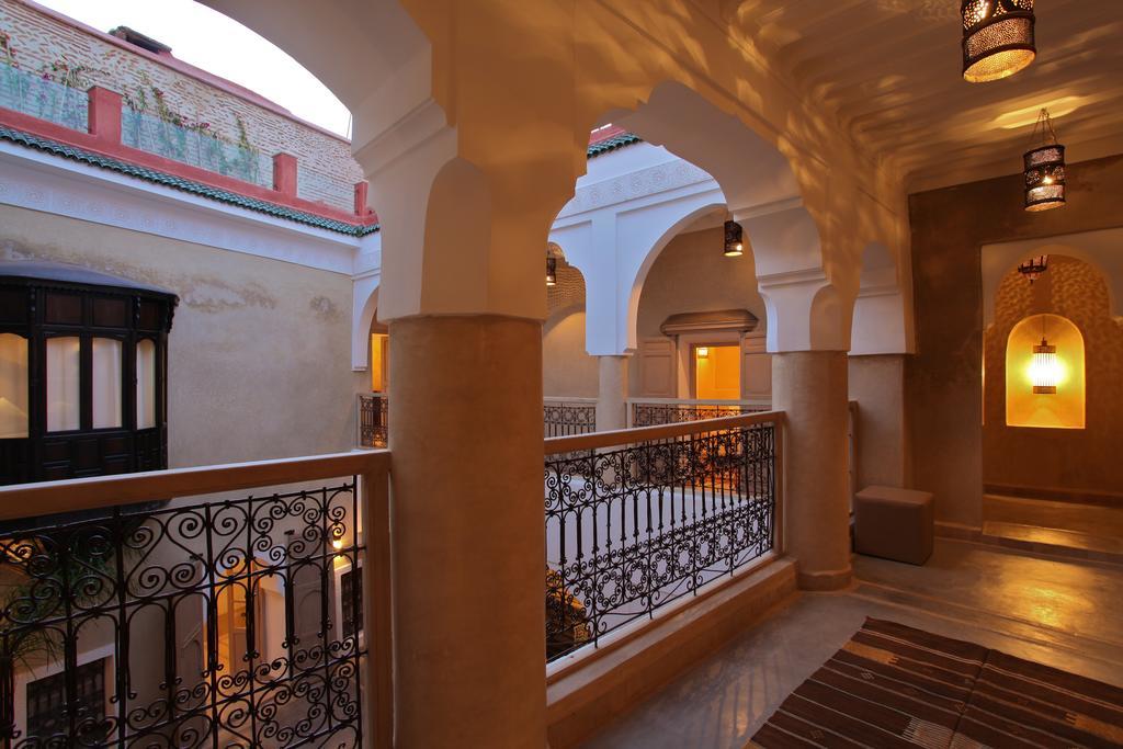 Riad Dar Ten Marrakesh Buitenkant foto