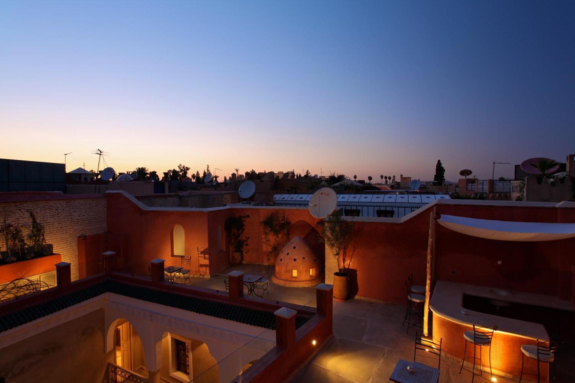 Riad Dar Ten Marrakesh Buitenkant foto
